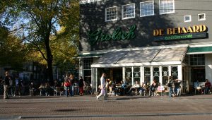 Je vindt Eet- en Bierencaf De Beiaard in AMSTERDAM op Lizt.nl